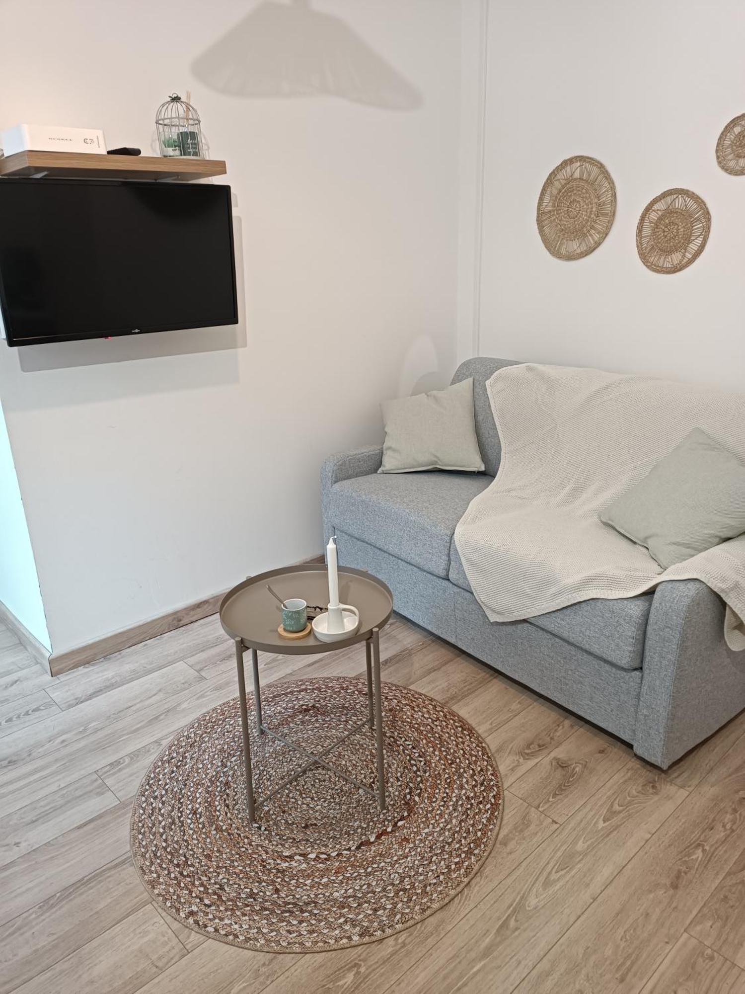 Studio Totalement Meuble Le Nordique Omecourt Eksteriør billede